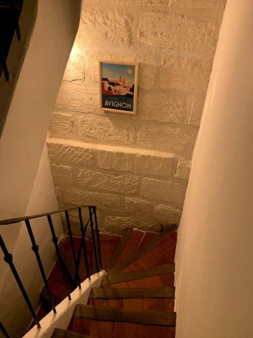 Maison De Caractere Avec Jardin Arbore En Avignon